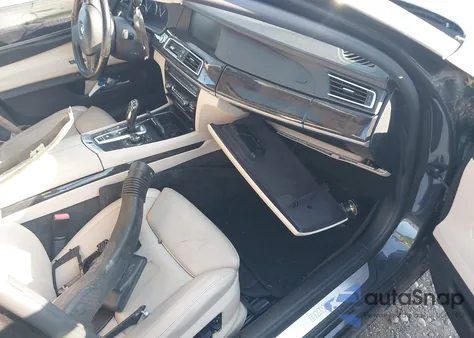 2009 BMW 750Li from USA, damaged, VIN WBAKB83559CY59943